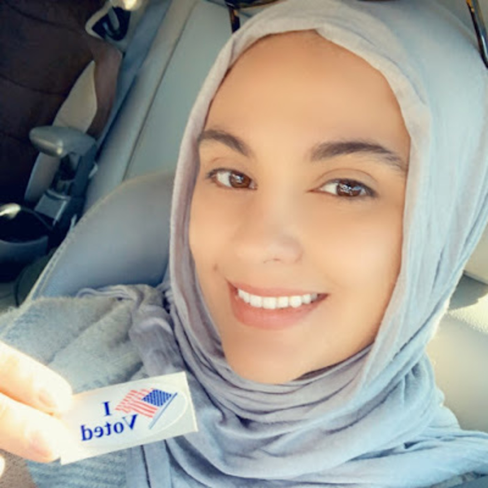 Meet your Posher, Lena